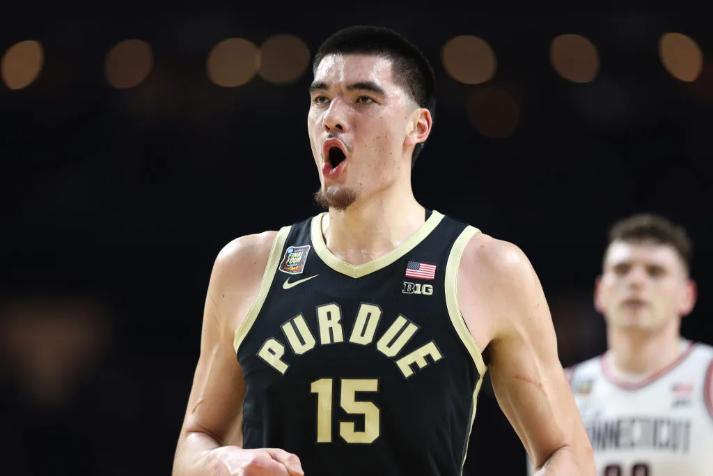 Zach Edey #15 of the Purdue Boilermakers reacts in the first half against the Connecticut Huskies during the NCAA Men's Basketball Tournament National Championship game at State Farm Stadium. What is Zach Edey going to make for his NBA salary?