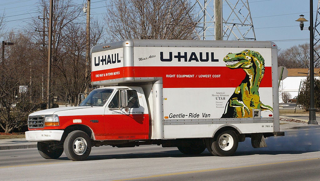 u haul moving truck as we learn people moving to South Carolina are mostly coming from these 10 states