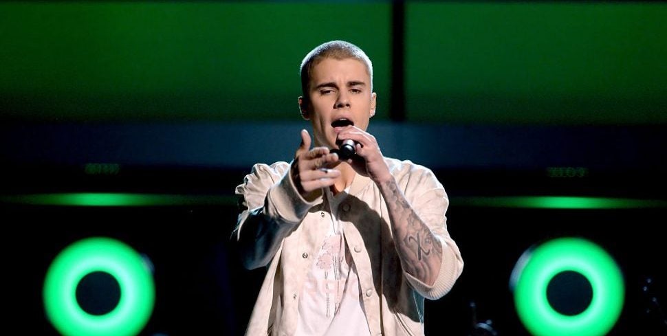 Justin Bieber Creatively Releases Tracklist For 'Changes'