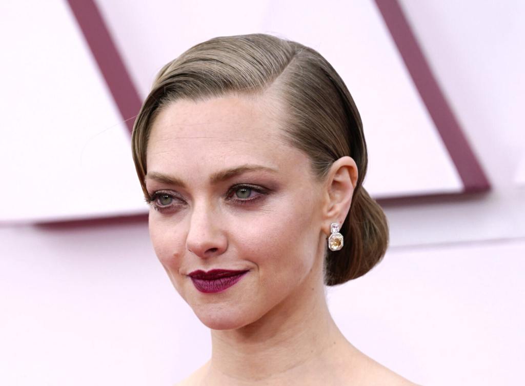 Amanda Seyfried Explains Why She Didn’t Want To Reveal She Had Covid