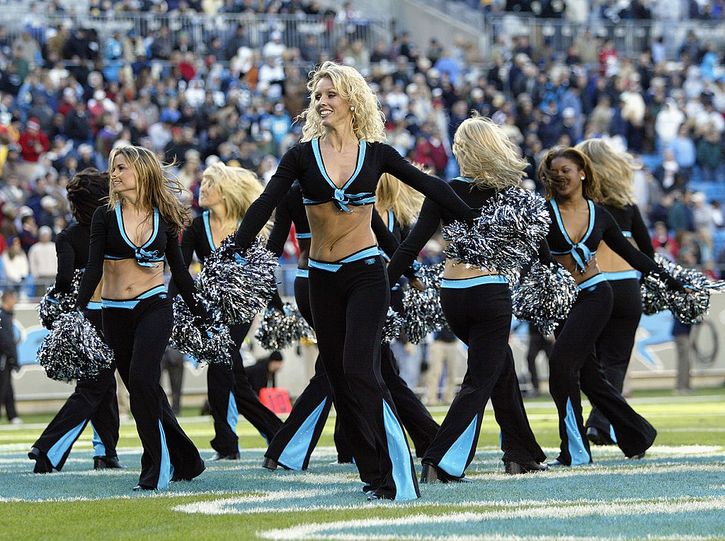 Carolina Panthers Have First Openly Transgender Nfl Cheerleader 2539