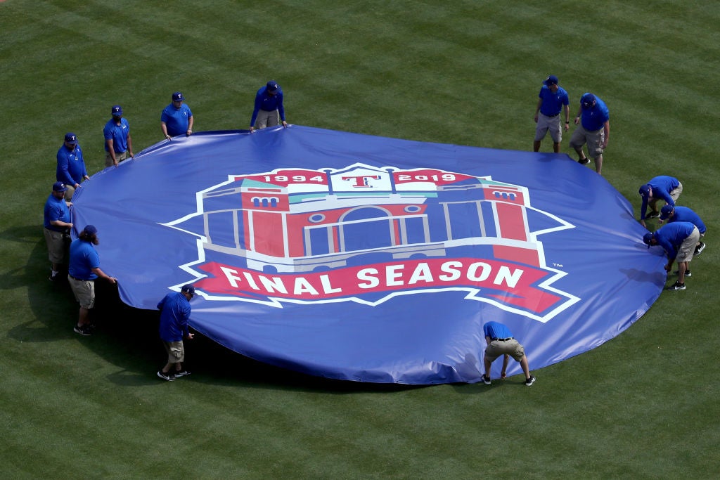 Chicago Cubs v Texas Rangers