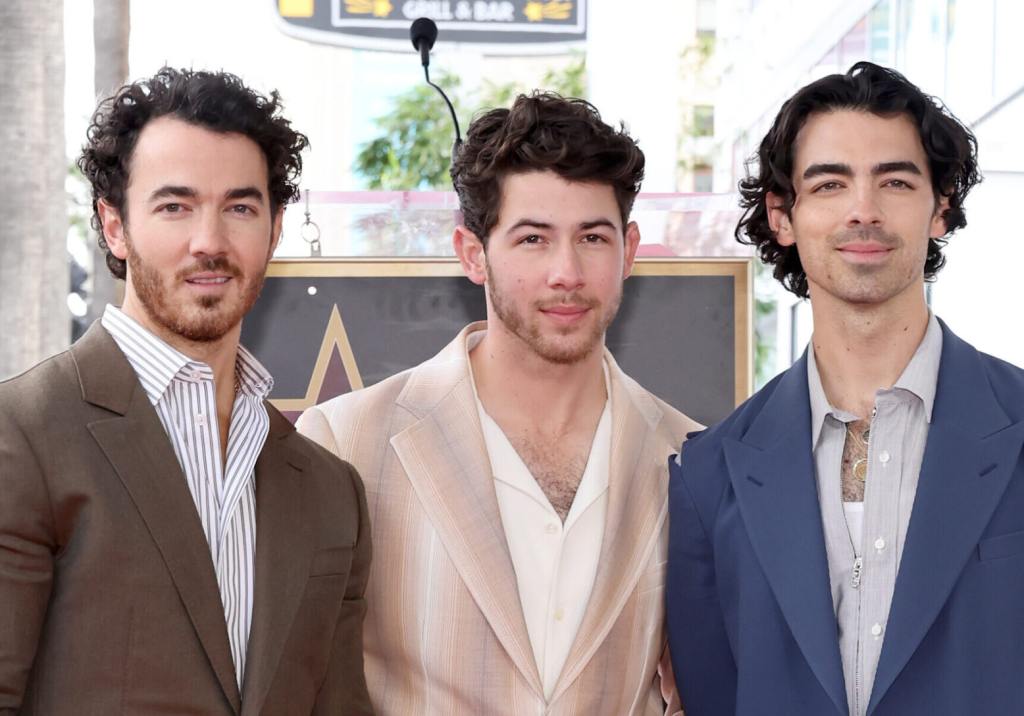 The Jonas Brothers' 'SNL' New Music Performances