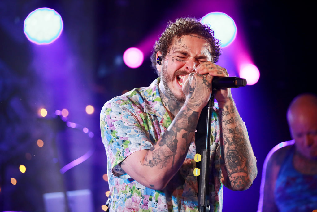 Watch Post Malone Perform “Rockstar” With 21 Savage at 2023 NBA All-Star  Game